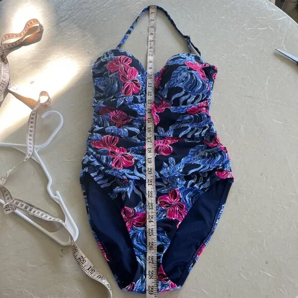 Lilly Pulitzer Farlee One Piece Swimsuit in Low Tide Navy Its Ofishell Size 6 - Picture 8 of 10
